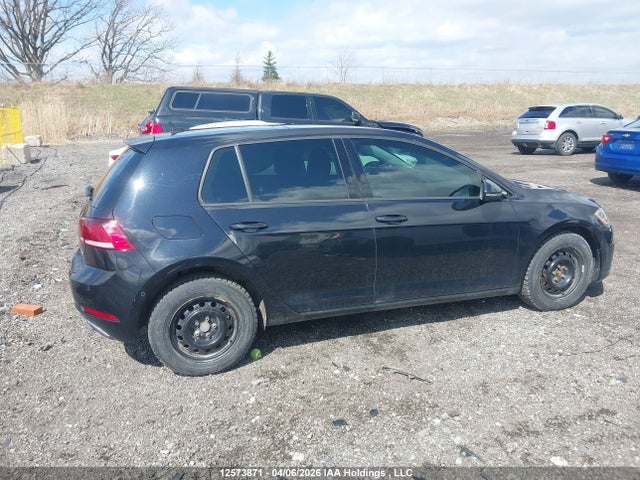 3VWG17AU9JM271592 Volkswagen Golf