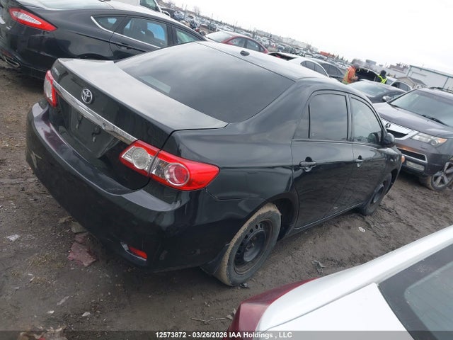 12573872 :رقم المزاد ، 2T1BU4EE1DC921583 vin ، 2013 Toyota Corolla S/le مزاد بيع