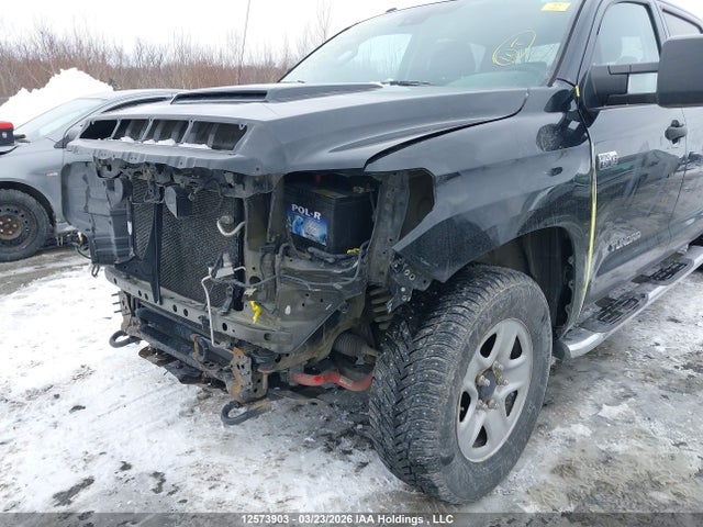 5TFDY5F16KX825462 Toyota Tundra Sr5 Plus 5.7l V8