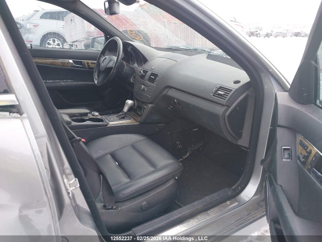 12552237 :رقم المزاد ، WDDGF8HB6BA485684 vin ، 2011 Mercedes-benz C 350 4matic مزاد بيع