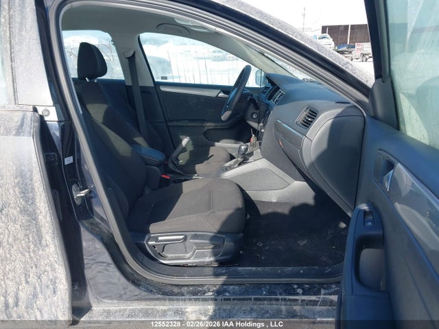 3VW267AJ3GM392869 Volkswagen Jetta 1.4 Tsi Trendline/1.4 Tsi Trendline+