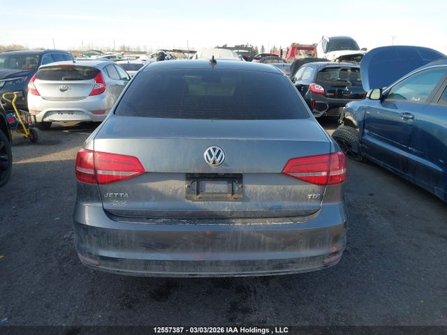 12557387 :رقم المزاد ، 3VWDA7AJ8FM290960 vin ، 2015 Volkswagen Jetta 2.0 Tdi Comfortline مزاد بيع