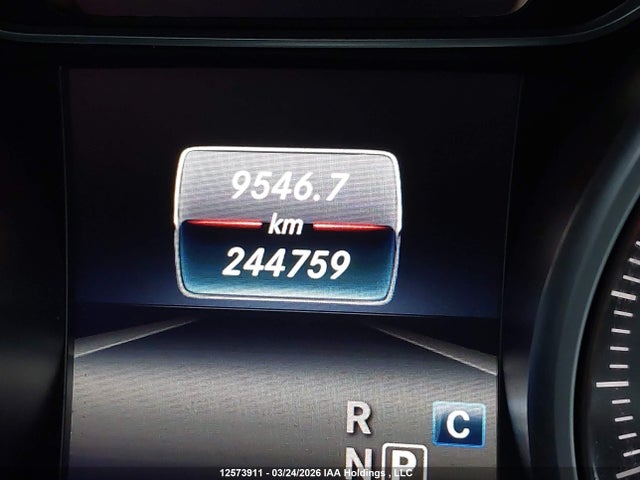 WDDSJ4GBXJN610289 Mercedes-Benz CLA 250 4MATIC