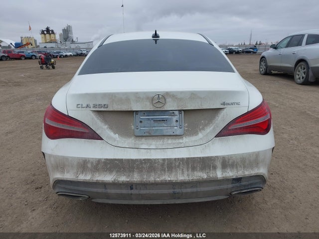WDDSJ4GBXJN610289 Mercedes-Benz CLA 250 4MATIC