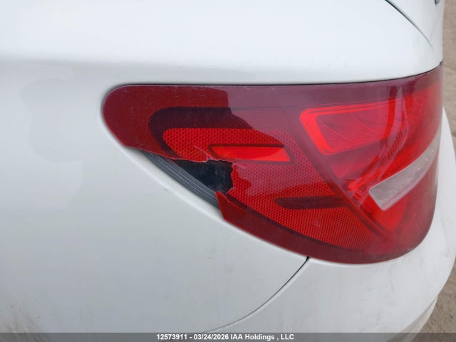 WDDSJ4GBXJN610289 Mercedes-Benz CLA 250 4MATIC