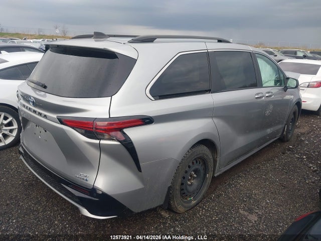 5TDGSKFC2PS099918 Toyota Sienna Xse 7-passenger