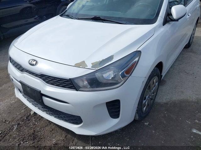 12573926 :رقم المزاد ، 3KPA25AB0JE036615 vin ، 2018 Kia Rio Lx/lx+ مزاد بيع