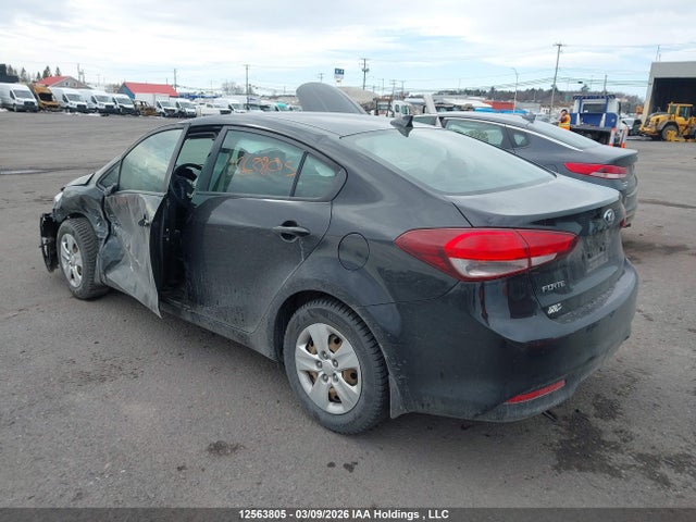 12563805 :رقم المزاد ، 3KPFK4A71HE037004 vin ، 2017 Kia Forte Ex/ex Luxury/ex+/lx/lx+ مزاد بيع