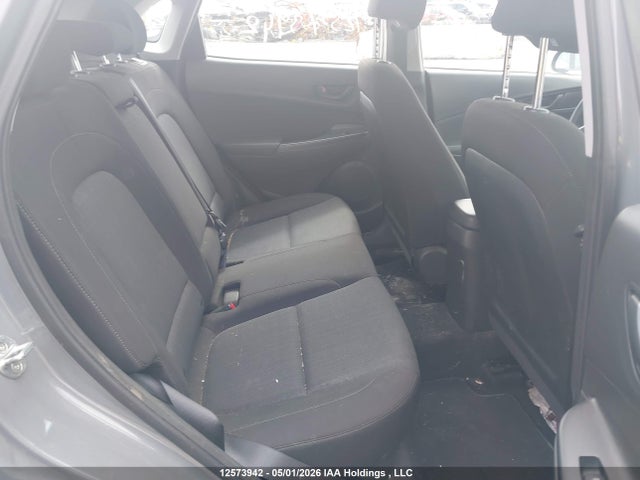 2022 Hyundai Kona Se მანქანა იყიდება აუქციონზე, vin: KM8K1CAB8NU799397, აუქციონის ნომერი: 12573942