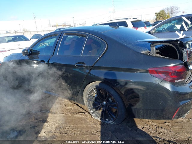 WBSJF0C58KB447184 BMW M5