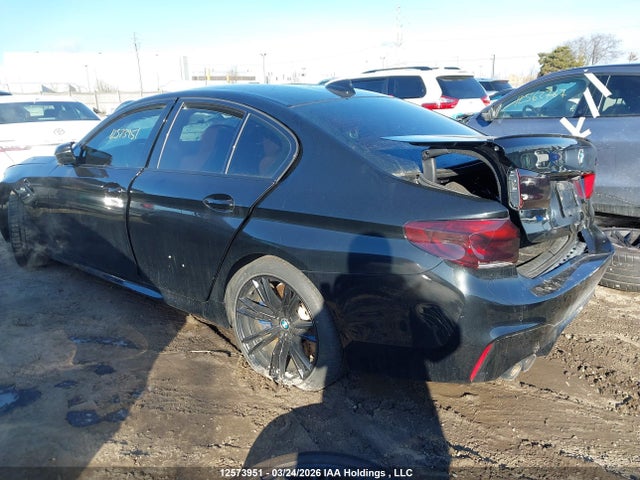 WBSJF0C58KB447184 BMW M5
