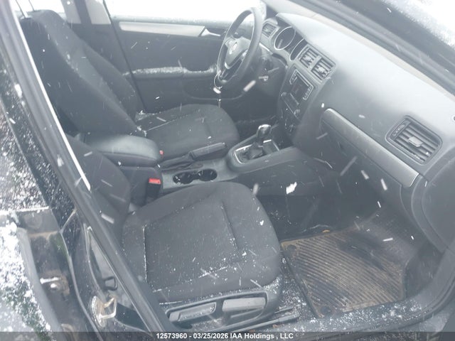 3VW267AJ4GM225355 Volkswagen JETTA S