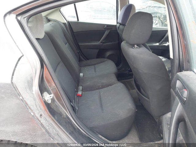 2011 Mazda Mazda3 Gx მანქანა იყიდება აუქციონზე, vin: JM1BL1UFXB1373998, აუქციონის ნომერი: 12558922