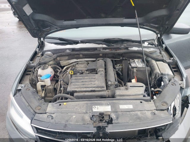 3VW2B7AJ8HM205655 Volkswagen Jetta 1.4 Tsi Trendline+