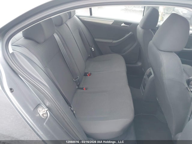 3VW2B7AJ8HM205655 Volkswagen Jetta 1.4 Tsi Trendline+