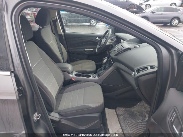 1FMCU9G97EUB87761 Ford ESCAPE SE