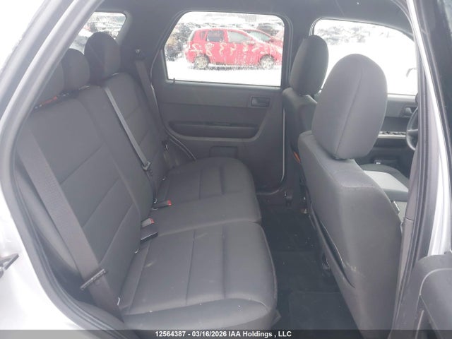 Продаж на аукціоні авто 2010 Ford Escape Xlt Automatic/xlt Manual, vin: 1FMCU0D70AKD29470, номер лоту: 12564387