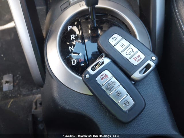 Продаж на аукціоні авто 2013 Hyundai Veloster Tech, vin: KMHTC6AD8DU128862, номер лоту: 12573967