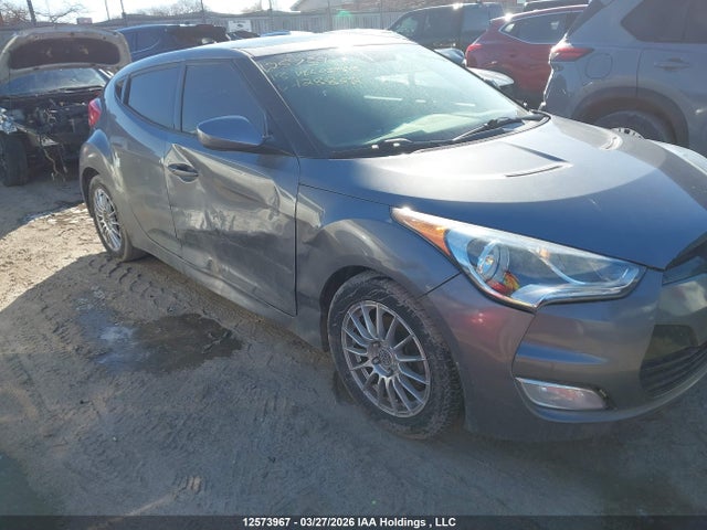 Продаж на аукціоні авто 2013 Hyundai Veloster Tech, vin: KMHTC6AD8DU128862, номер лоту: 12573967