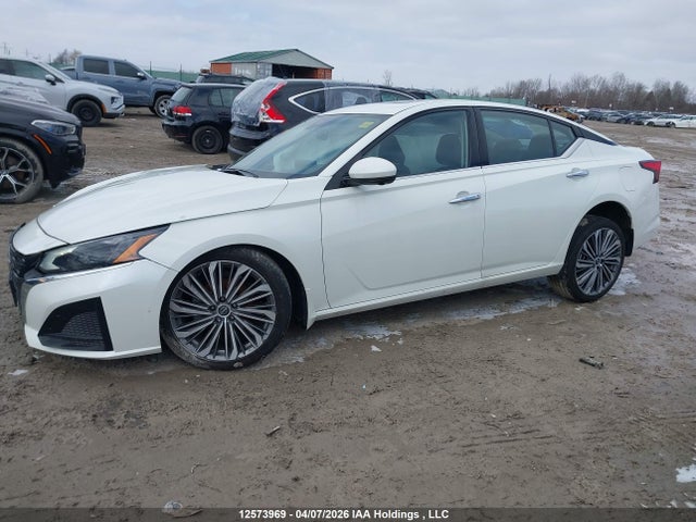 1N4BL4FW0SN327528 Nissan Altima Platinum