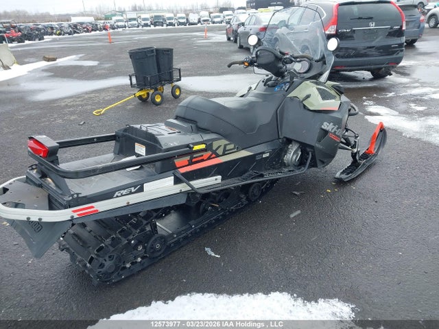 YH2SSRKE6KR000162 Skidoo Expedition