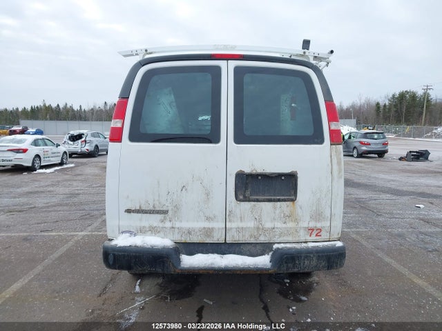 1GCWGAFP1J1214846 Chevrolet Express 2500 Work Van
