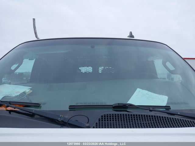1GCWGAFP1J1214846 Chevrolet Express 2500 Work Van