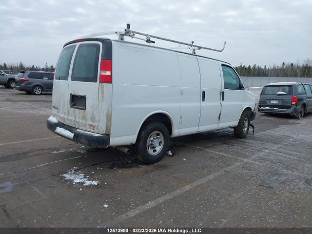 1GCWGAFP1J1214846 Chevrolet Express 2500 Work Van