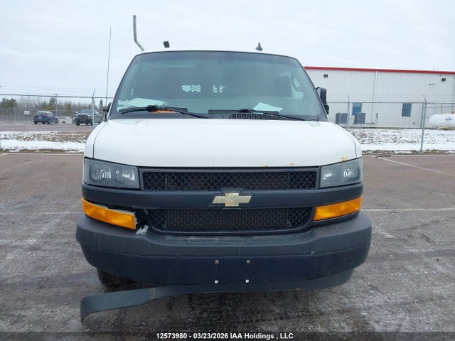 1GCWGAFP1J1214846 Chevrolet Express 2500 Work Van