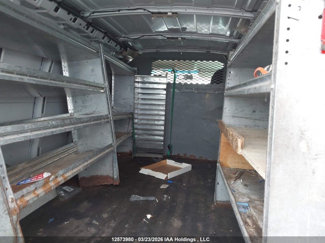 1GCWGAFP1J1214846 Chevrolet Express 2500 Work Van