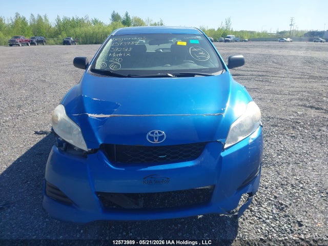 12573989 :رقم المزاد ، 2T1KU4EE0AC372518 vin ، 2010 Toyota Matrix مزاد بيع