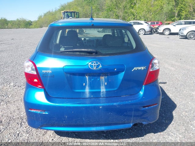 12573989 :رقم المزاد ، 2T1KU4EE0AC372518 vin ، 2010 Toyota Matrix مزاد بيع