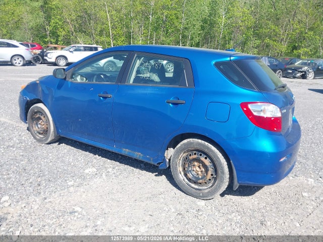 12573989 :رقم المزاد ، 2T1KU4EE0AC372518 vin ، 2010 Toyota Matrix مزاد بيع
