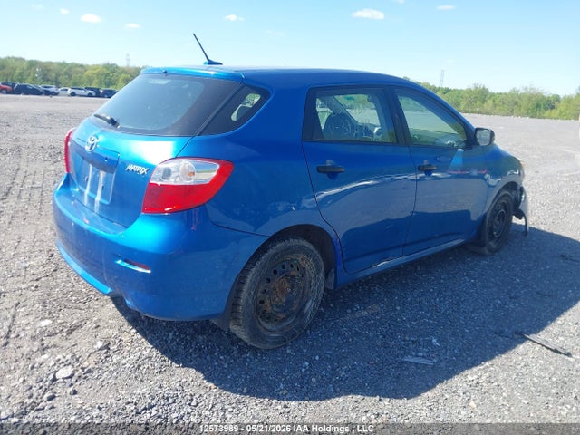 12573989 :رقم المزاد ، 2T1KU4EE0AC372518 vin ، 2010 Toyota Matrix مزاد بيع