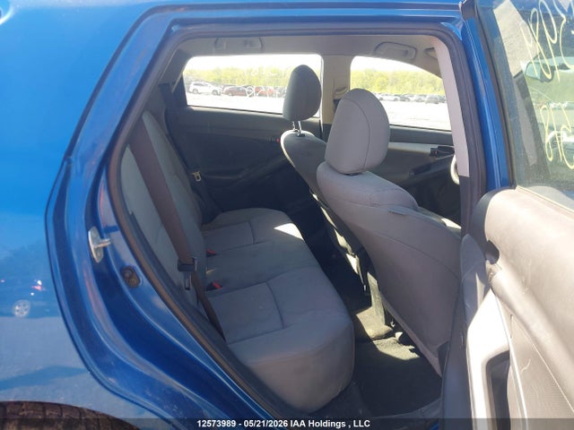 12573989 :رقم المزاد ، 2T1KU4EE0AC372518 vin ، 2010 Toyota Matrix مزاد بيع