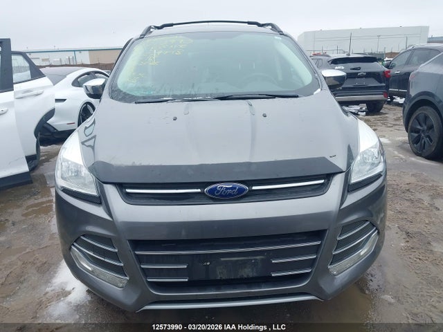 1FMCU9GX7EUC39498 Ford ESCAPE SE