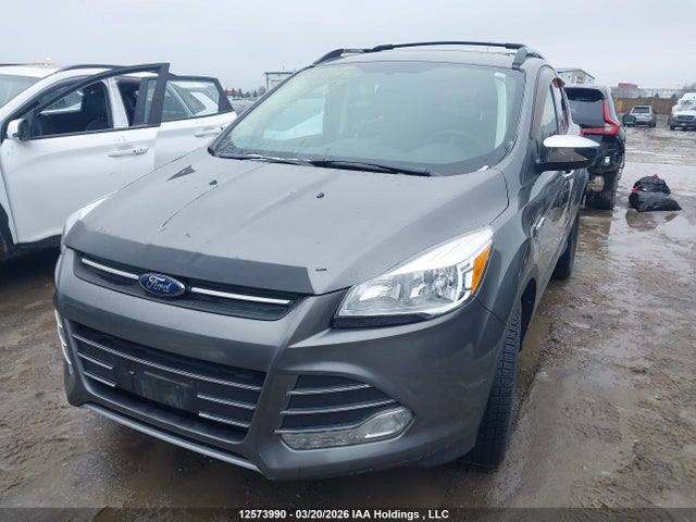 1FMCU9GX7EUC39498 Ford ESCAPE SE