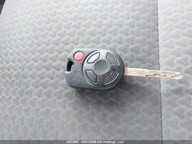 1FMCU9G98HUD22380 Ford ESCAPE SE
