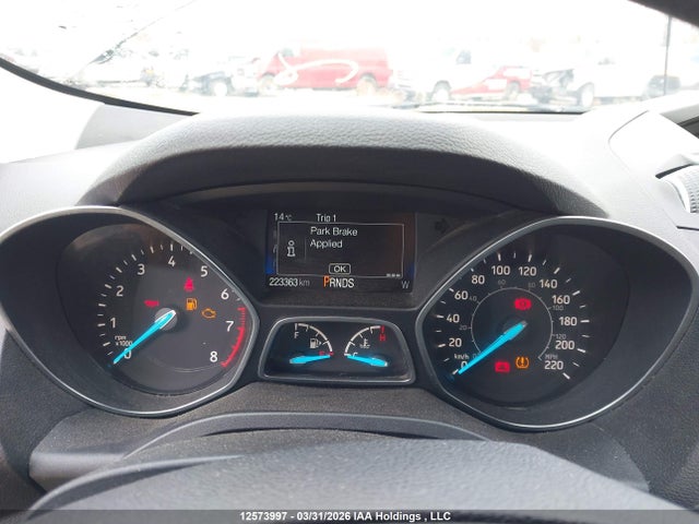 1FMCU9G98HUD22380 Ford ESCAPE SE