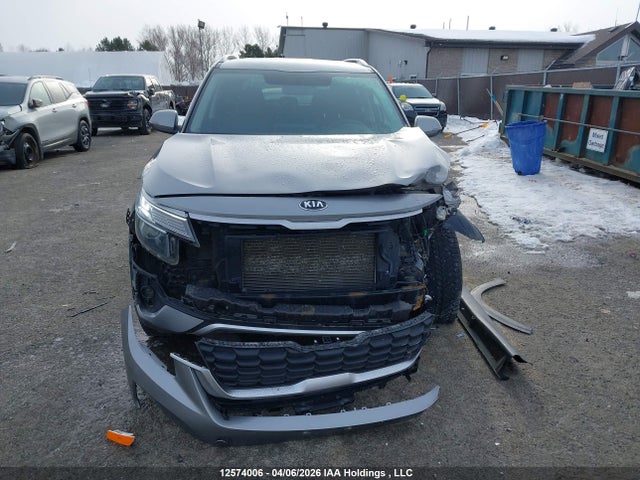 KIA Seltos 2021 KNDEPCAA4M7153701 Image 13