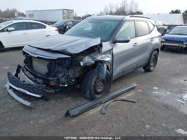 KIA Seltos 2021 KNDEPCAA4M7153701 Image 2