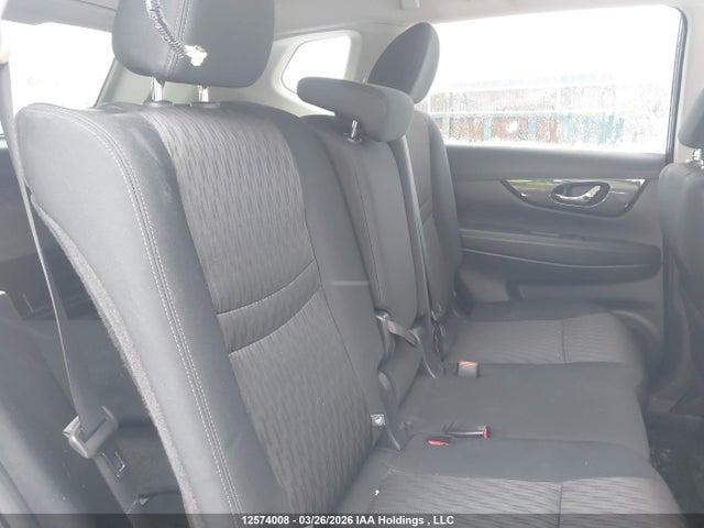 5N1AT2MV5JC838128 Nissan Rogue Sv/sl