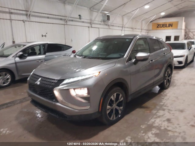JA4ATUAA4NZ602424 Mitsubishi Eclipse Cross Es