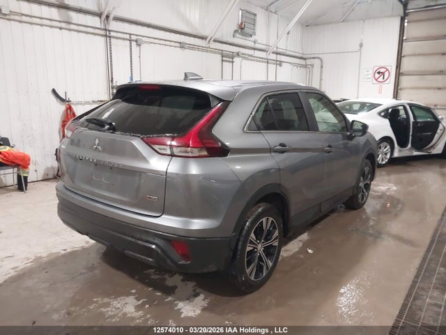 JA4ATUAA4NZ602424 Mitsubishi Eclipse Cross Es