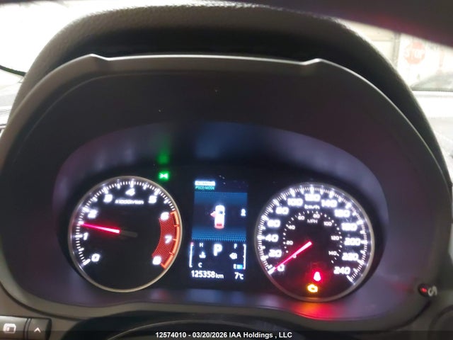 JA4ATUAA4NZ602424 Mitsubishi Eclipse Cross Es