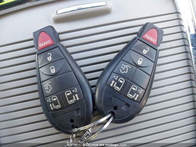 12574011 :رقم المزاد ، 2C4RDGDG8LR197764 vin ، 2020 Dodge Grand Caravan Crew Plus مزاد بيع