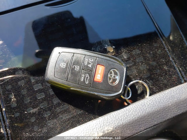 JTMAAAAA0RA030220 Toyota Bz4x Le