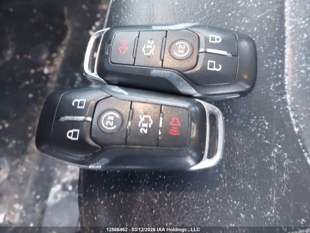 12566462 :رقم المزاد ، 3FA6P0T9XGR161259 vin ، 2016 Ford Fusion Se مزاد بيع