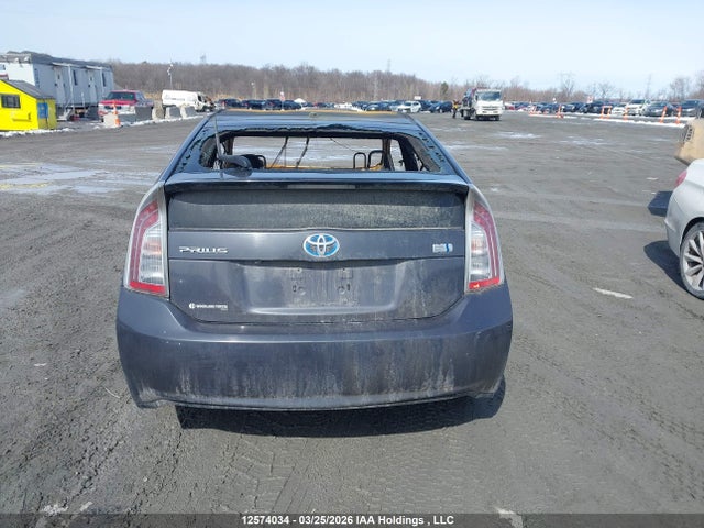 2014 Toyota Prius მანქანა იყიდება აუქციონზე, vin: JTDKN3DU4E0375745, აუქციონის ნომერი: 12574034