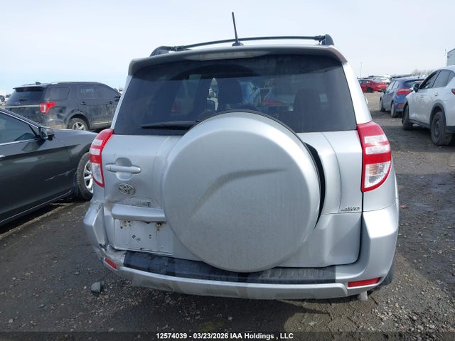 12574039 :رقم المزاد ، 2T3RF4DV5AW040929 vin ، 2010 Toyota Rav4 Sport مزاد بيع